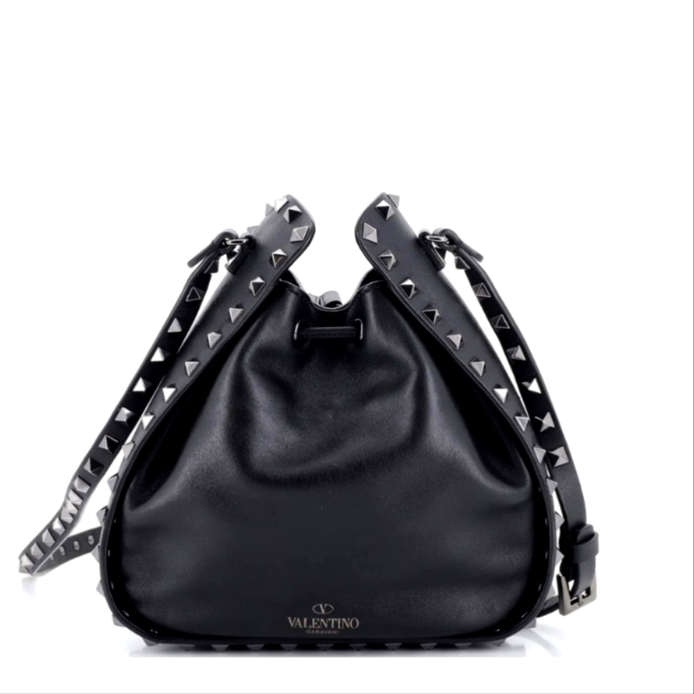 *SOLD* Valentino Garavani Rockstud bucket bag
